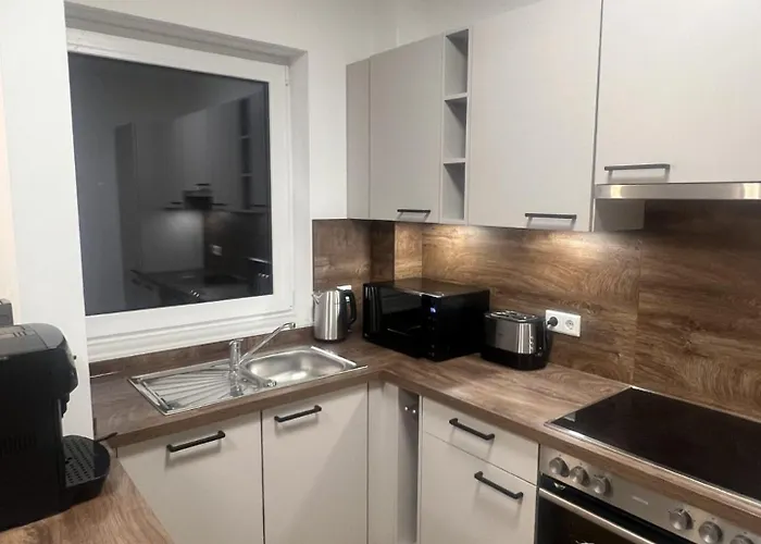 Schoene In Buxtehude- Zentral -lade Saeule -6person Appartamento